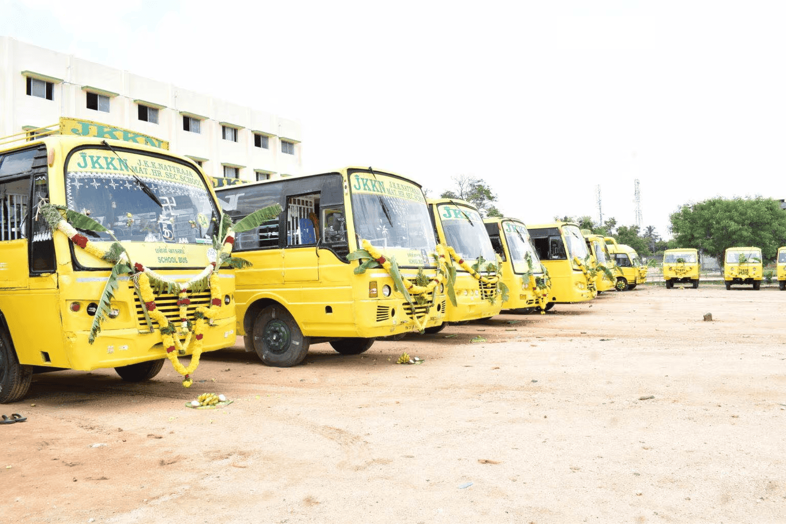 JKKN College transport fleet