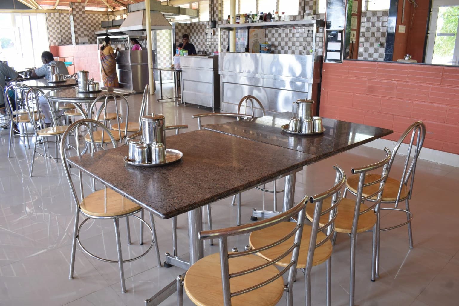 JKKN Arts and Science College food court seating