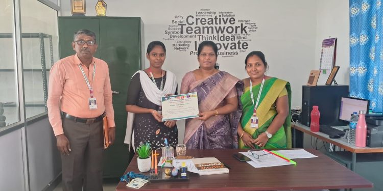 சர்வதேச மகளிர் தின போட்டியில் மூ.இந்துமதிக்கு பாராட்டு சான்றிதழ்!